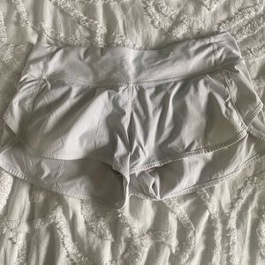lululemon white shorts size 6